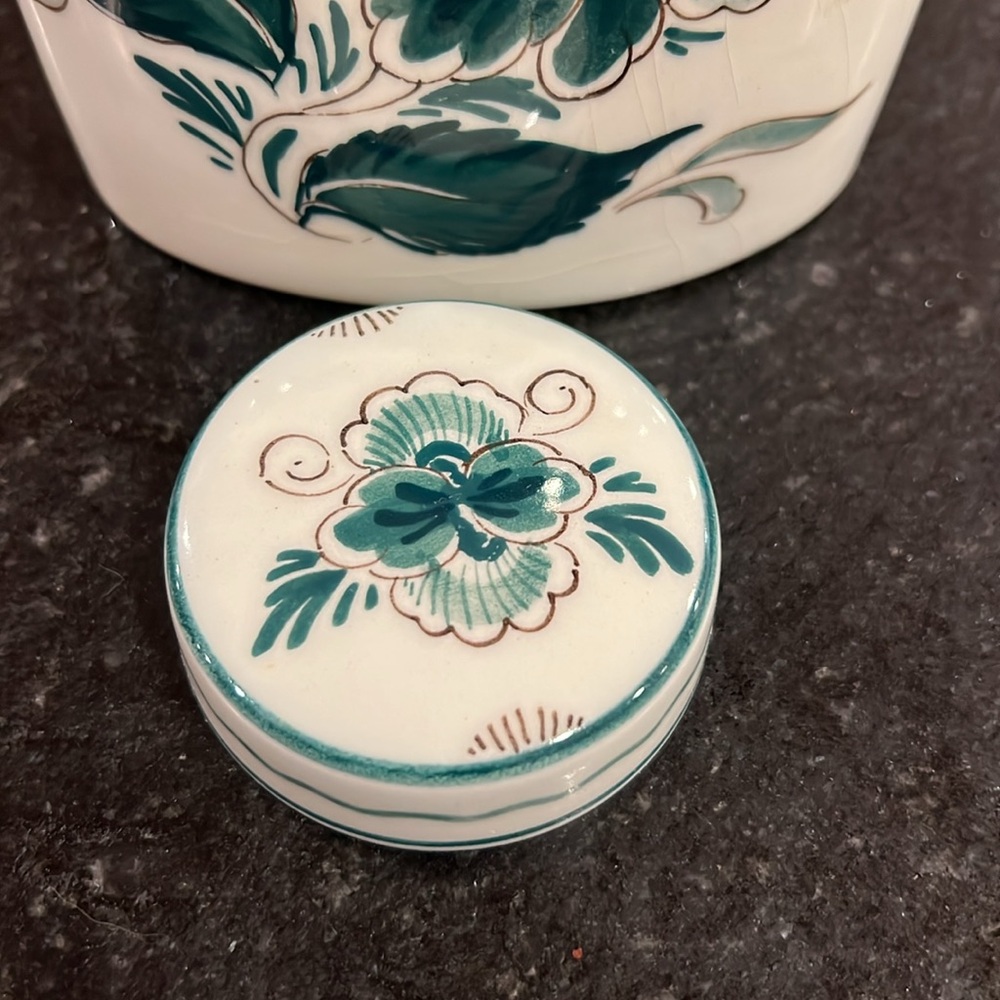 Delft Holland Mini Ginger Jar Green and Ivory - Picture 7 of 11